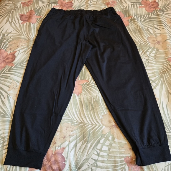 3/$25 Members Mark Travel Jogger Pants Drawstring Pockets XXL Black Comfortable - Picture 3 of 9